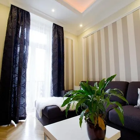 Elisabeth Bridge Apartmans Budapest Exterior photo