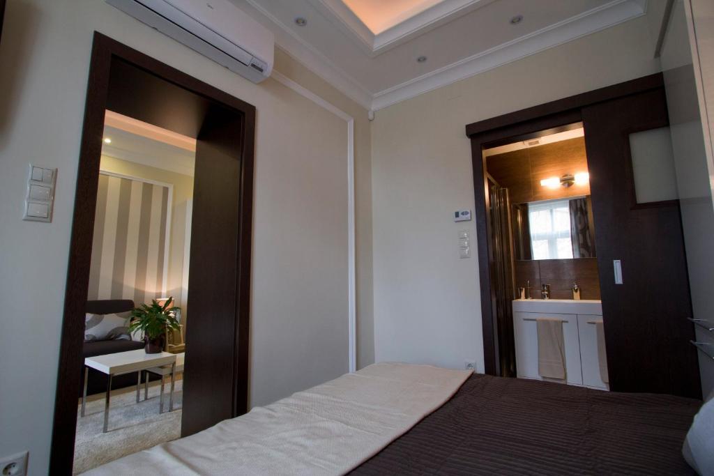 Elisabeth Bridge Apartmans *